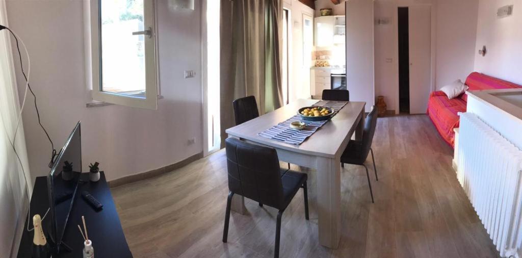 Casa Vacanza Cundari Castelmola Exteriér fotografie